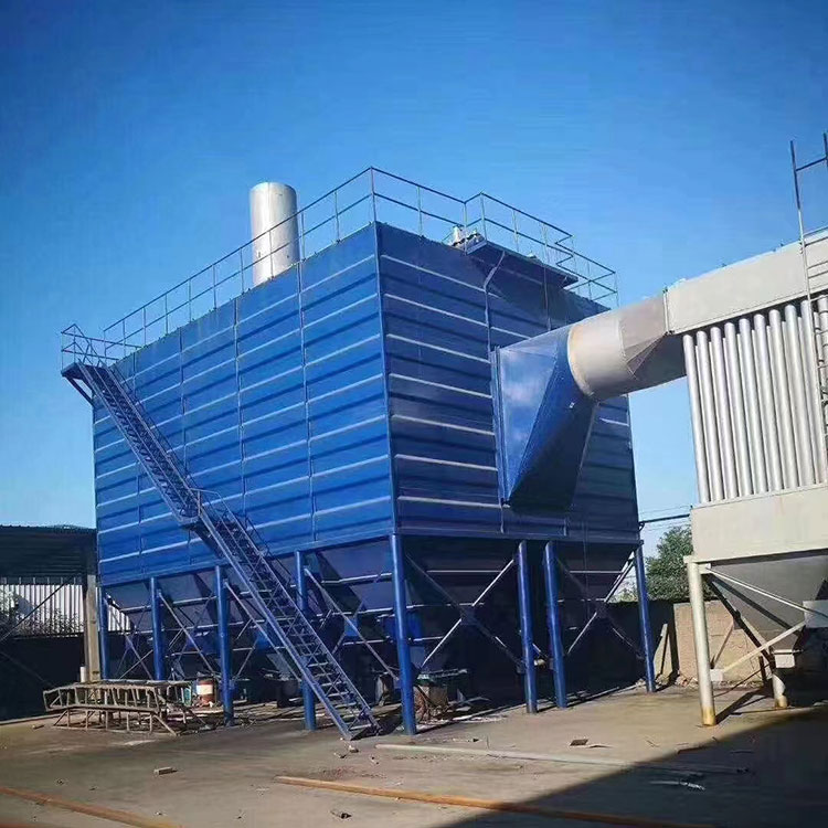 脈沖布袋除塵器現場安裝